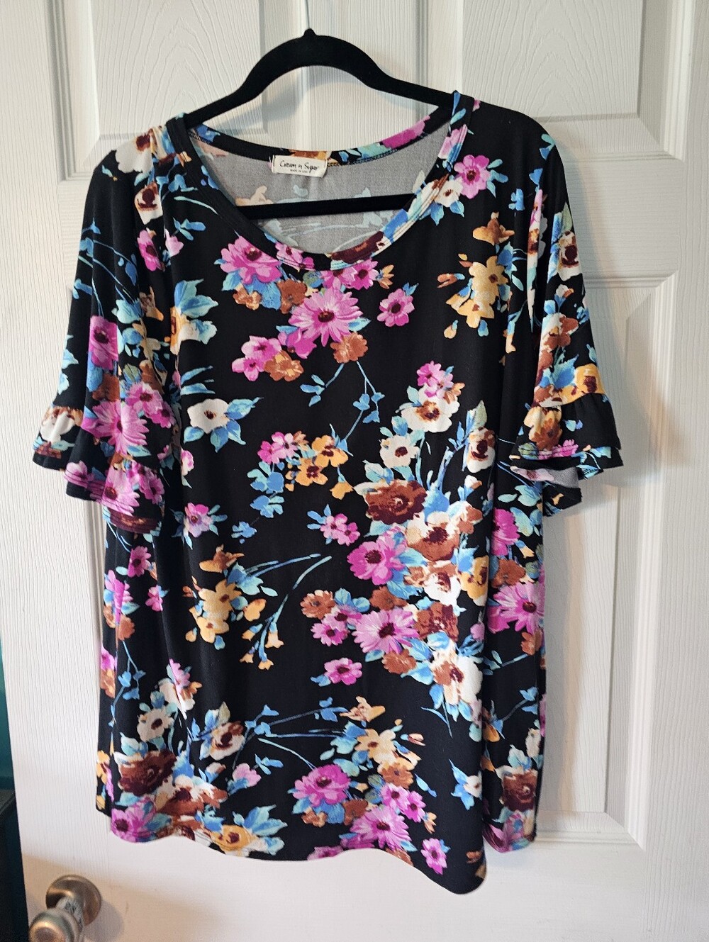 Floral Ruffle Sleeve Women's Top - XL Black Floral Cream And Sugar